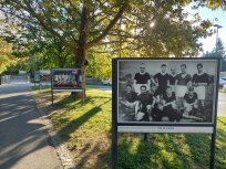 Razstava zgodovinskih fotografij ND Primorja ob grajski poti v letu obeleževanja stoletnice nogometa v Ajdovščini. 