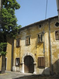 Rustjeva hiša bo temeljito prenovljena. 