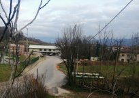 V Dobravljah bo zgrajen nov pločnik. 