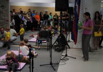 Urška Mužina Rodman, arhitektka novega objekta, snovala ga je na podlagi mnogih pogovorov in priporočil vzgojiteljic in ravnateljice ter v stalnem sodelovanju s sodelavci uprave Občine, zasnovan je tako, da spodbuja ustvarjalnost 