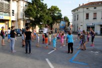 In ko je kotiček Migetalnice premajhen, se razširijo na plac :) ... In ko je kotiček Migetalnice premajhen, se razširijo na plac :) ...