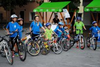 Dan tekmovanj - začeli so člani Triatlon kluba Ajdovščina, ki so za začetek prikazali nekaj triatlonskih fint, potem pa izpeljali klubsko tekmovanje. Dan tekmovanj - začeli so člani Triatlon kluba Ajdovščina, ki so za začetek prikazali nekaj triatlonskih fint, potem pa izpeljali klubsko tekmovanje.