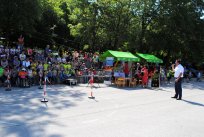 Župan je vsem prvim razredom ajdovskih osnovnih šol razdelil darila, letos jih je prispeval projekt Holistic, katerega glavni namen je preventiva pred požari Župan je vsem prvim razredom ajdovskih osnovnih šol razdelil darila, letos jih je prispeval projekt Holistic, katerega glavni namen je preventiva pred požari