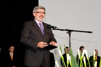 Govornik na proslavi ob prazniku občine Ajdovščina je bil tudi minister za obrambo Roman Jakič. Foto Matjaž Slejko Govornik na proslavi ob prazniku občine Ajdovščina je bil tudi minister za obrambo Roman Jakič. Foto Matjaž Slejko
