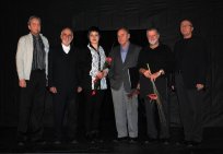 Tajnik ZKD Ajdovščina Marjan Krpan, župan Marjan Poljšak, slavnostna govornica Martina Batič, prejemnik priznanja ZKD Ajdovščina za življenjsko delo Klavdij Koloini, prejemnik priznanja ZKD Ajdovščina Marijan Cigoj, predsednik ZKD Ajdovščina Artur Lipovž