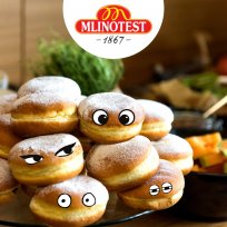 Mlinotestovi Carji - zlati krofi z marelično marmelado 