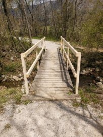 mostiček
