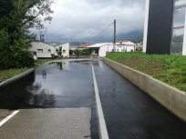 na trati