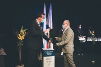 Nikolaj Ličen je prejemnik Zlatega znaka Občine Ajdovščina za krepitev medsebojnih odnosov in prizadevno delo v skupnosti <br />
