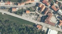 Na pokopališču na Colu bodo urejene žarne niše. 