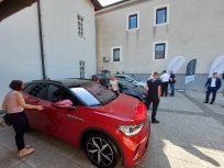 Porshe Slovenija - trajnostna mobilnost 