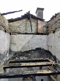 POŽAR
