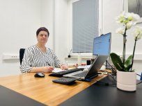 Alenka Čadež Kobol je vodenje Javnega stanovanjskega sklada Občine Ajdovščina prevzela z januarjem. 