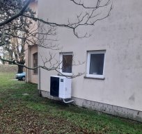 Toplotna črpalka na objektu Območnega združenja Rdečega križa Ajdovščina 