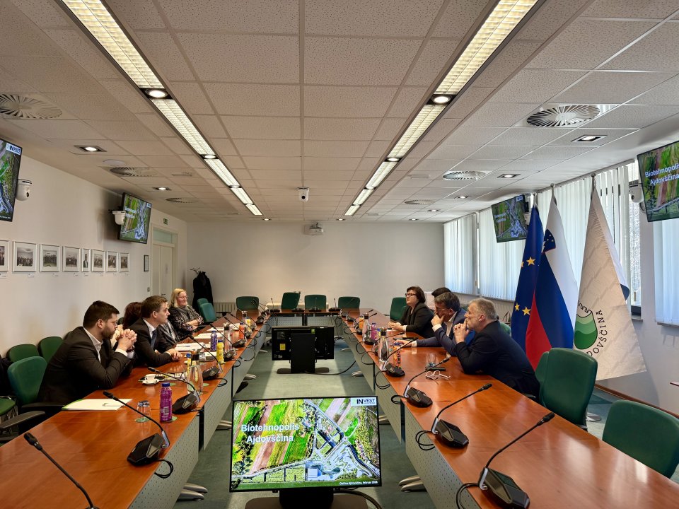 V Ajdovščini smo gostili predstavnike Direktorata za industrijo, podjetništvo in internacionalizacijo MGTŠ. 
