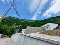 Mogočen vodohran pri Vodarni Hubelj 