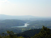Pogled na akumulacijsko jezero Vogršček 