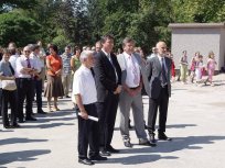 Župan Marjan Poljšak, minister Milan Zver, generalni direktor Dušan Črnigoj in ravnatelj OŠ Danilo Lokar Vladimir Bačič